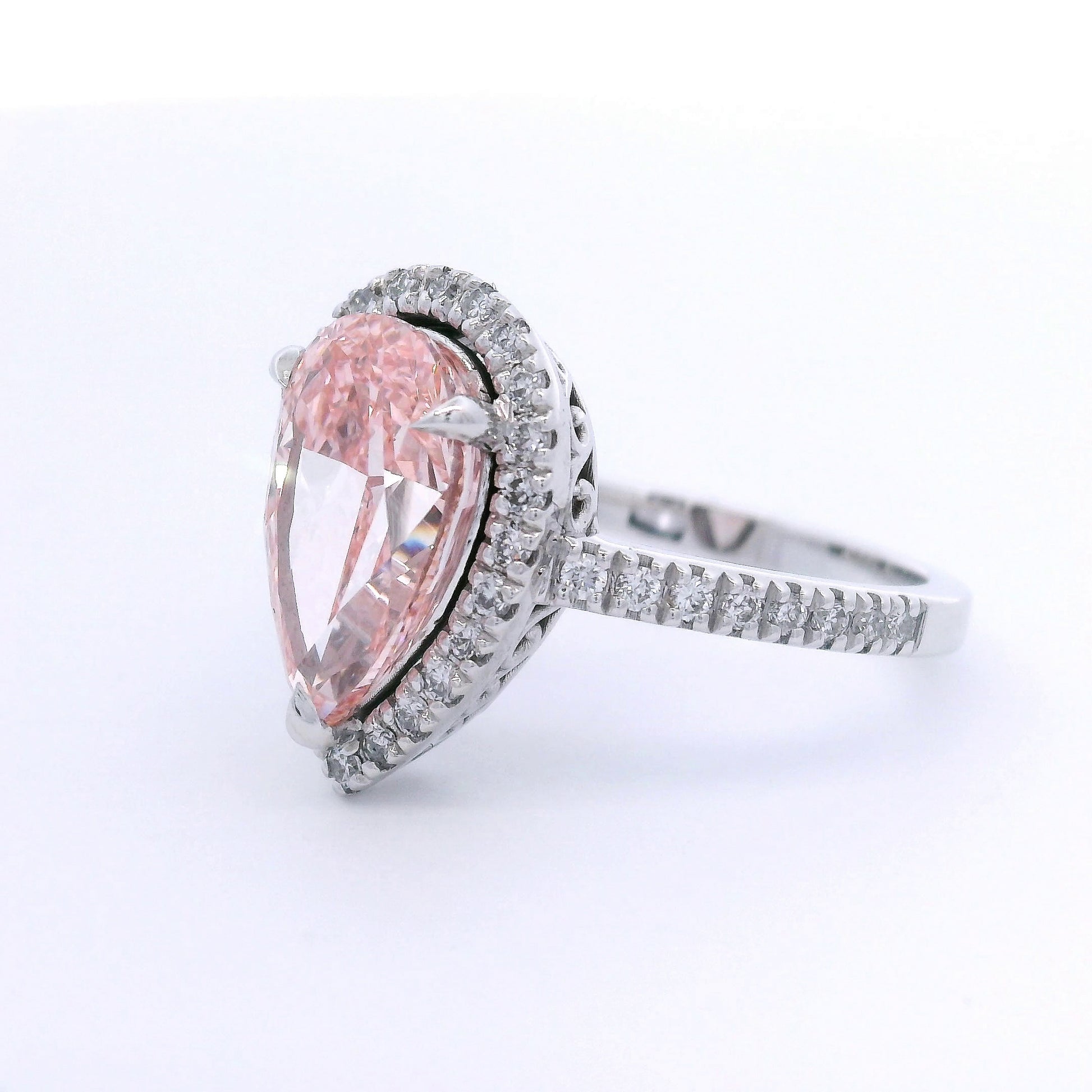 18k White Gold 3ct Fancy Vivid Pink Pear Shaped Lab-Grown Diamond Halo Ring