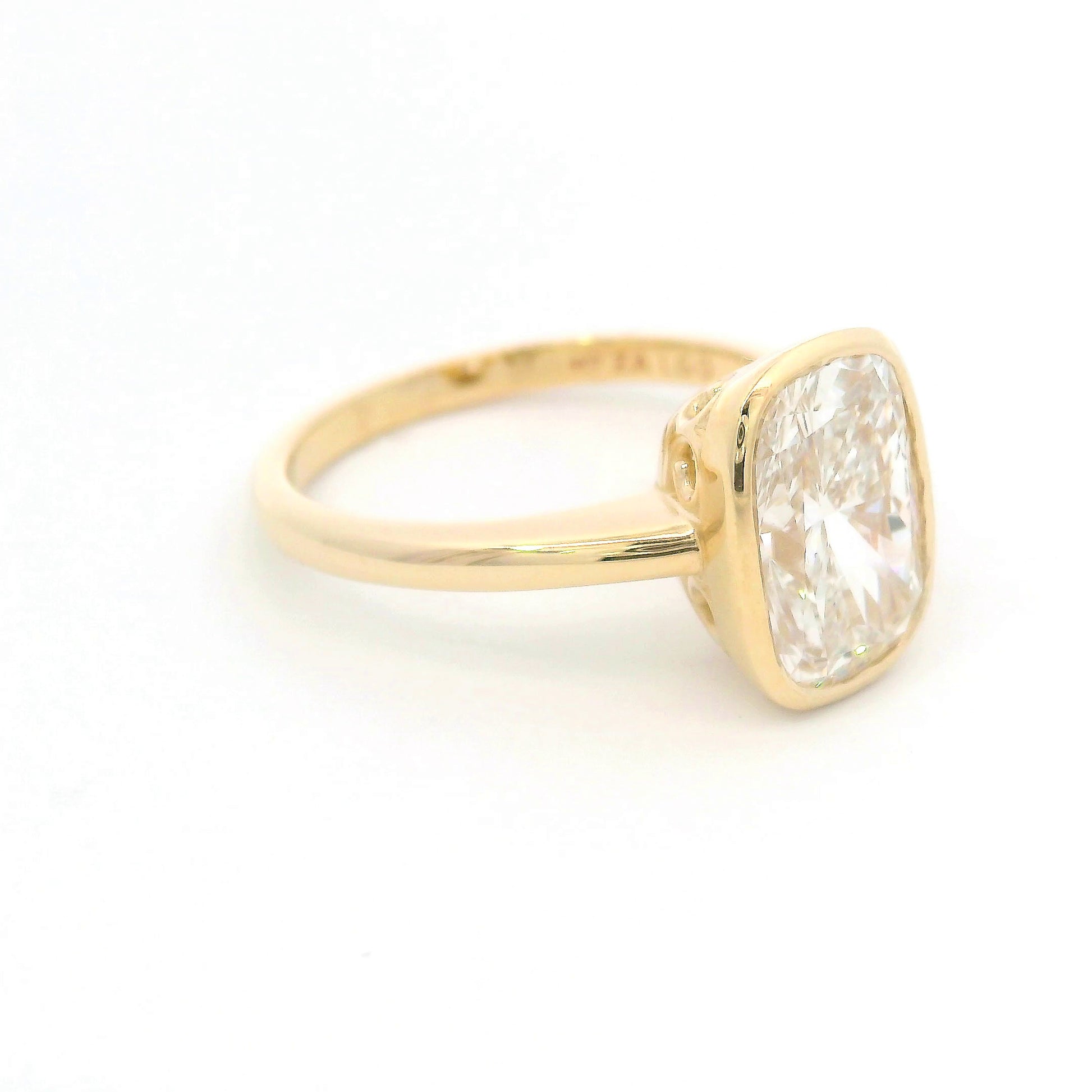 9k Yellow Gold Bezel Set 3ct Cushion Cut Lab-Grown Diamond Solitaire