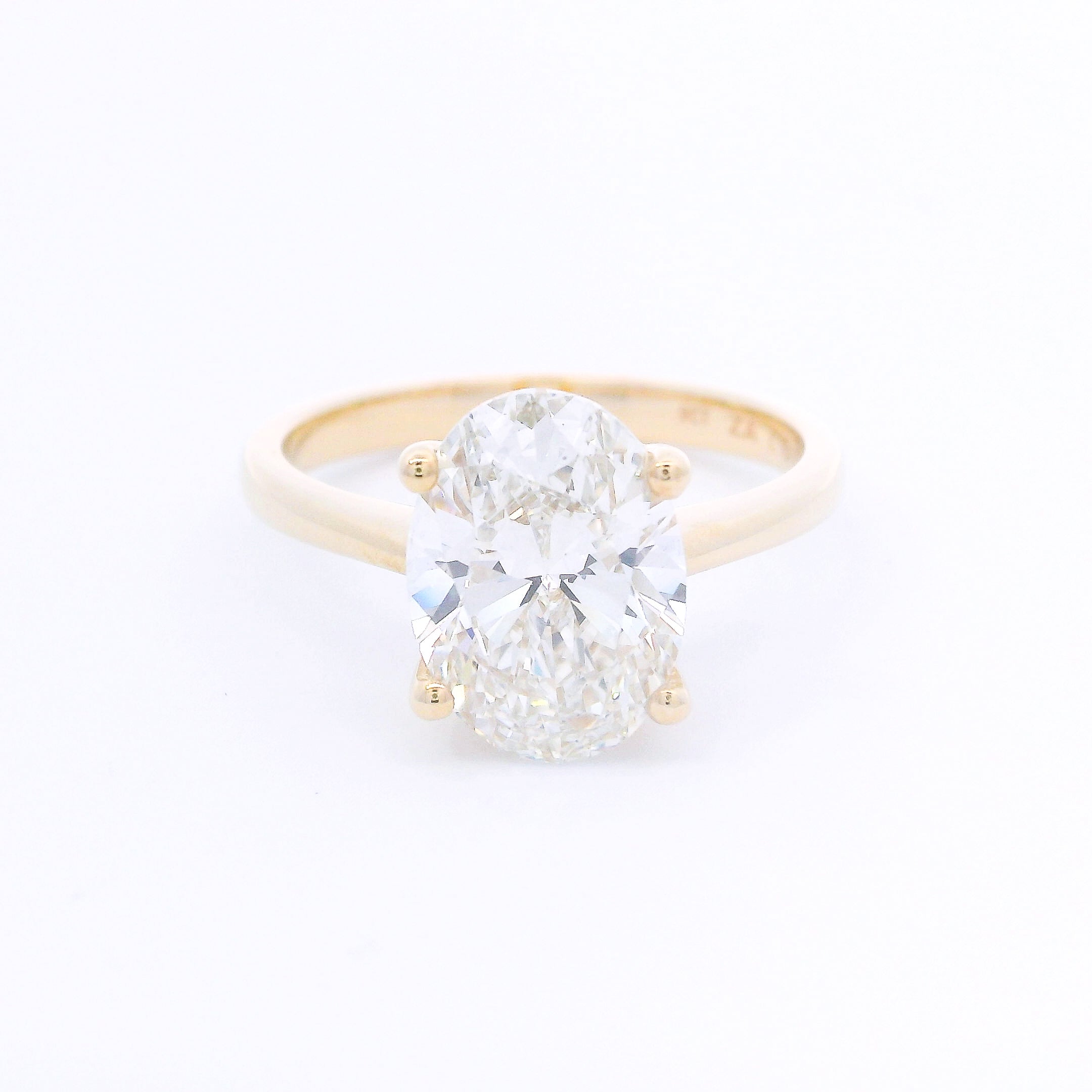 9k Yellow Gold Oval Cut Lab-Grown Diamond Solitaire Ring